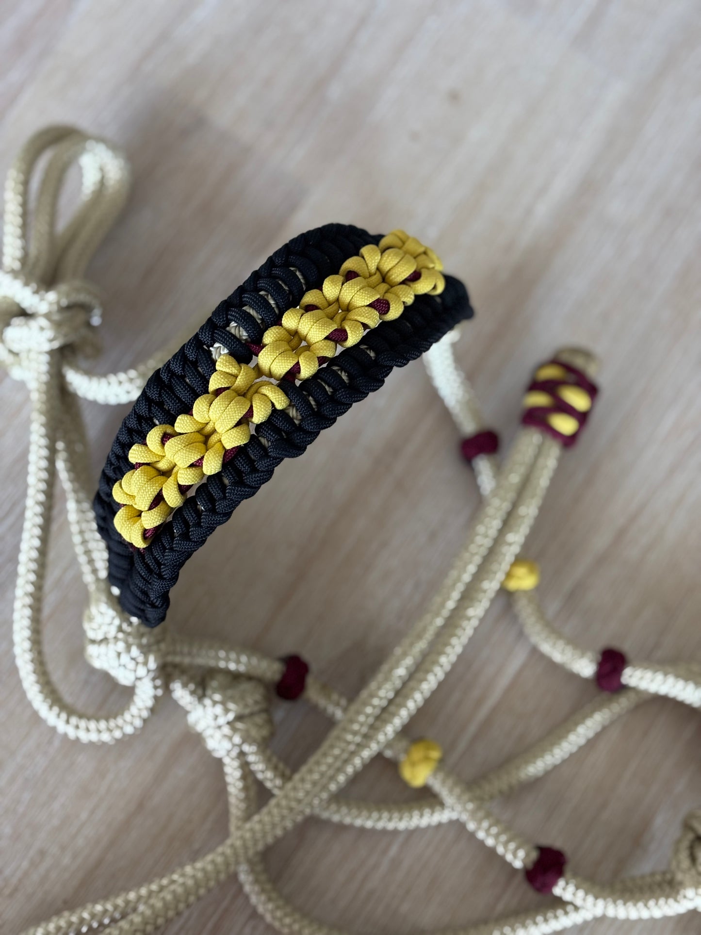 The Floweret Deluxe Rope Halter